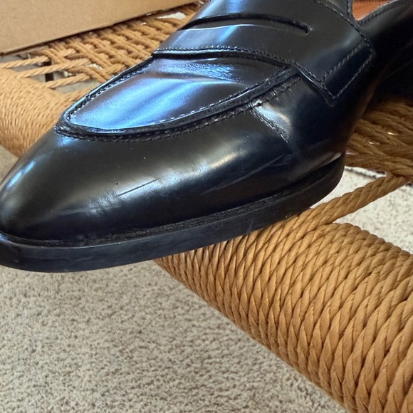 Everlane Black Leather Slip-On Loafers - Picture 6 of 10